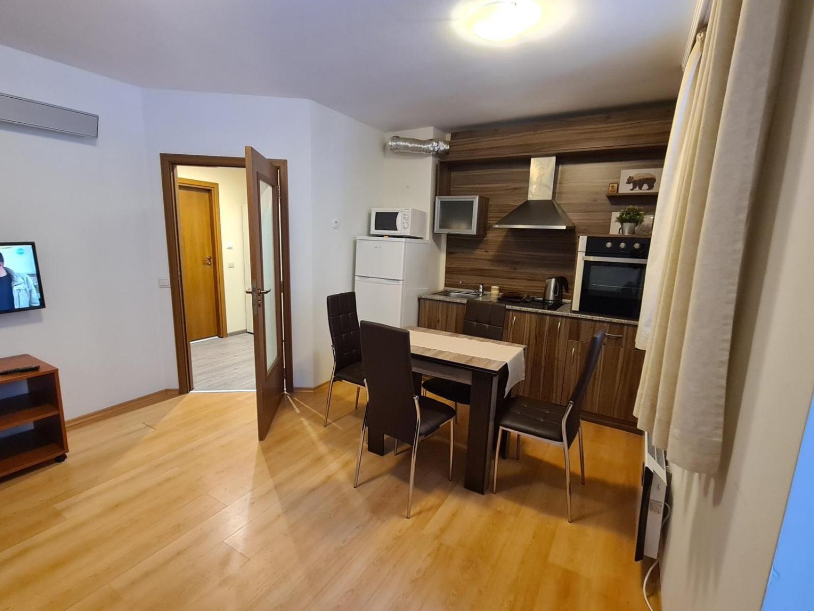 Forest Apartment/ Villa Park โบโรเวทส์ ภายนอก รูปภาพ